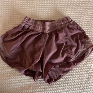 lululemon hotty hot shorts